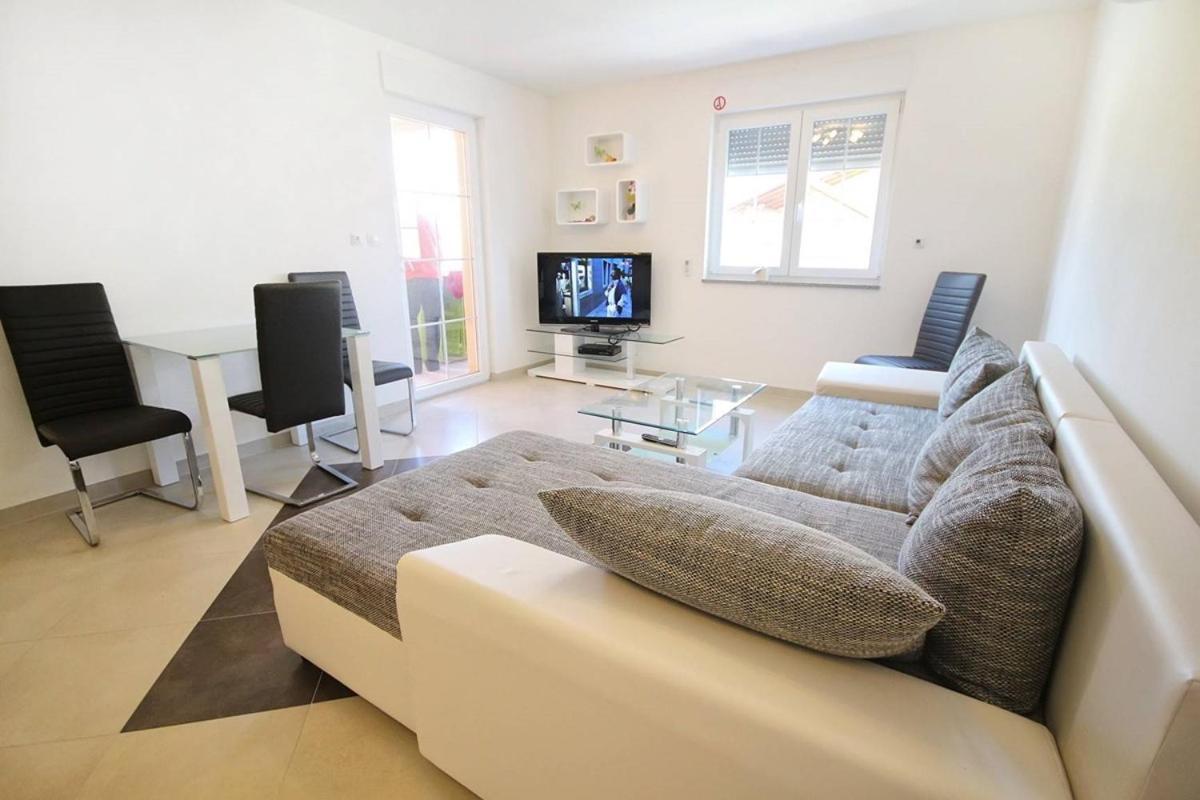 Apartment Borka Medulin Ngoại thất bức ảnh